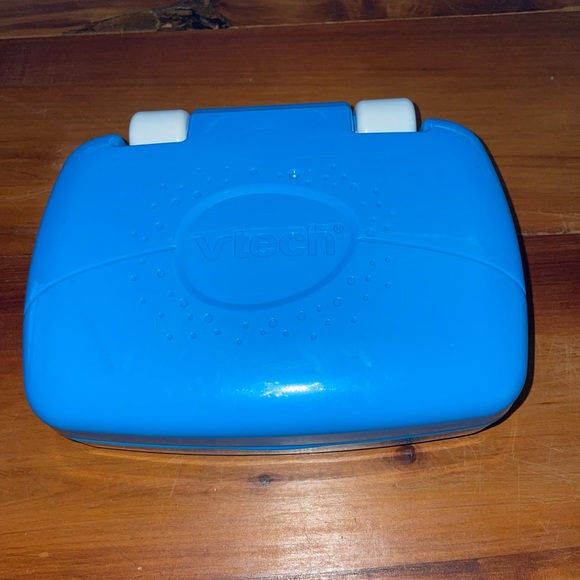 VTech Baby See & Surprise Laptop Interactive Play sing song computer play toy - Picture 13 of 15